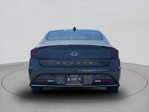 2022 Hyundai SONATA SE